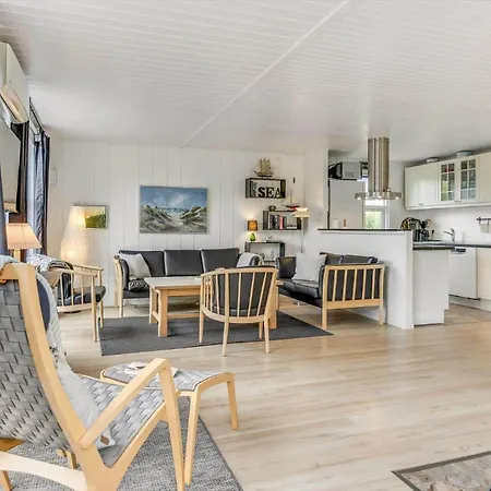 Hs003-henne-fuutvej-8 * Henne Strand