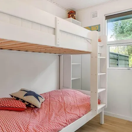 Hs003-henne-fuutvej-8 *